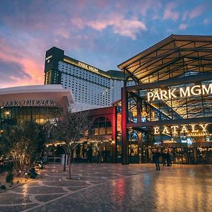 Park Mgm Las Vegas By Suiteness
